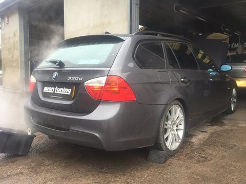 Tuning BMW 330d Touring E91, rear