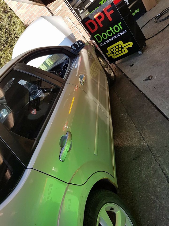 DPF Cleaner going to work on a Ford Focus in Newcastle